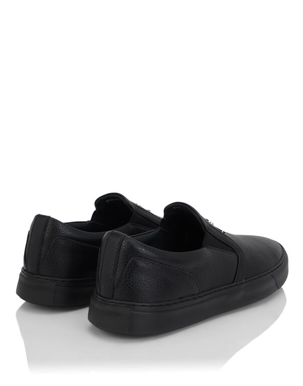 Deer Print Leather Slip On black / black