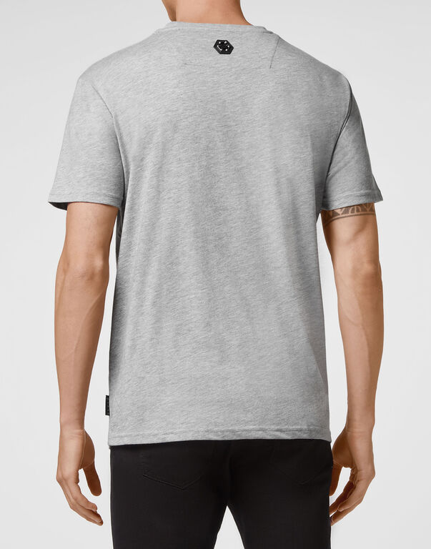 T-shirt V-Neck SS grey 3 T-shirt V-Neck SS grey
