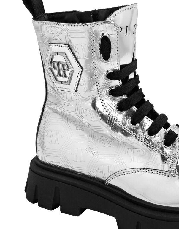 Mid Boots Hexagon Monogram Silver