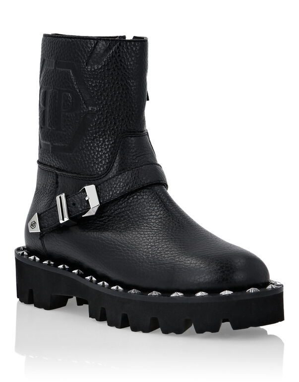Leather Biker Boots Monogram black