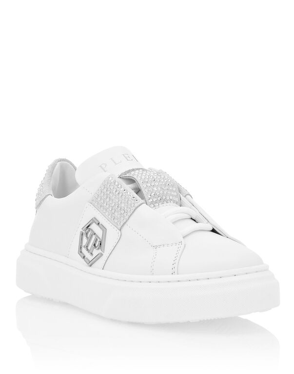 LEATHER SLIP ON HEXAGON AND RHINESTONE white/crystal