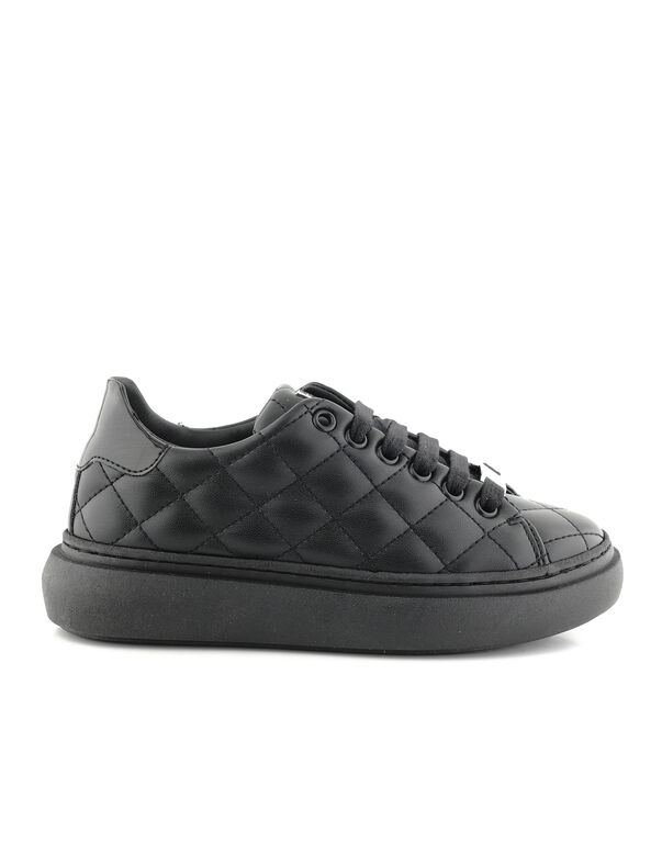 Low-Top Sneakers Matelasse black