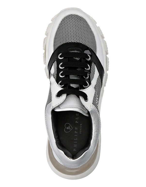 Runner Crystal white / black