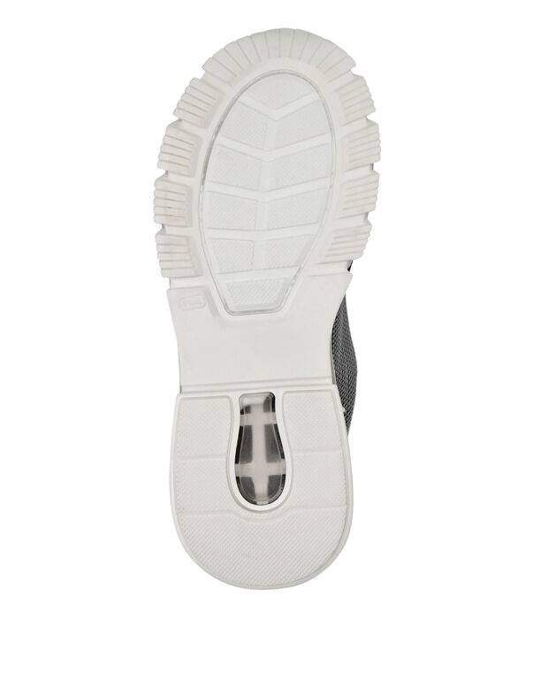 Runner Crystal white / black